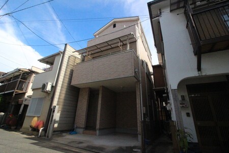 鳳東町7丁貸家外観写真