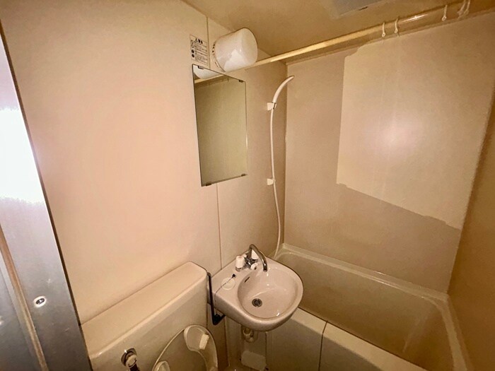 物件内観写真16　(洗面)