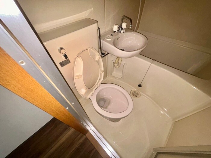 物件内観写真17　(トイレ)