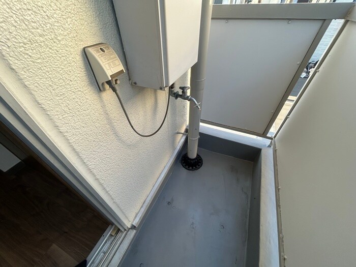 物件内観写真20　(洗濯機置場)