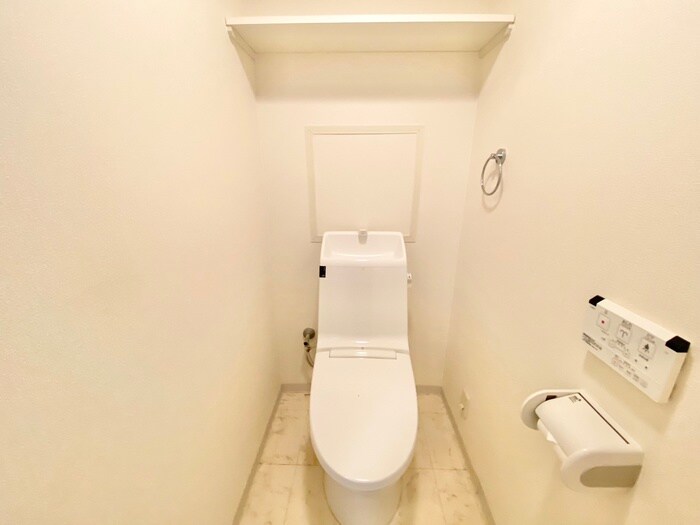 物件内観写真10　(トイレ)