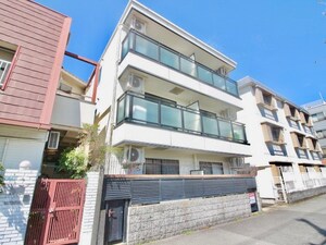 セシルスポット外観写真