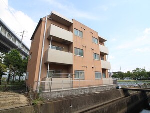 アイビーコートⅡ番館外観写真