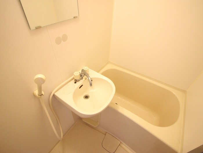 物件内観写真12　(バス／シャワールーム等)