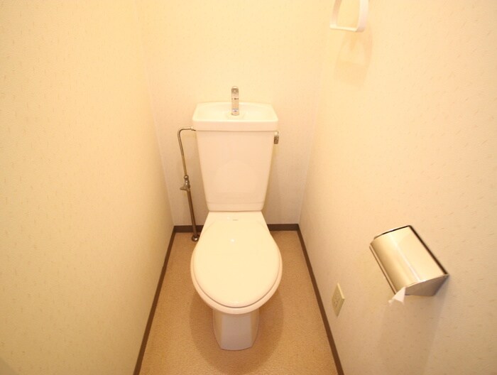 物件内観写真14　(トイレ)