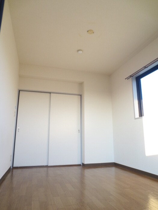 物件内観写真14　(居室)