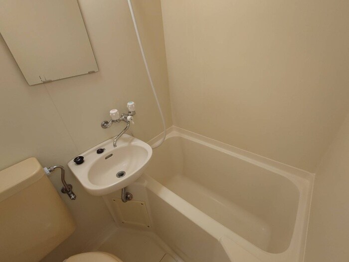 物件内観写真12　(バス／シャワールーム等)