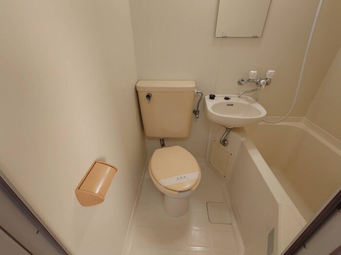 物件内観写真13　(トイレ)