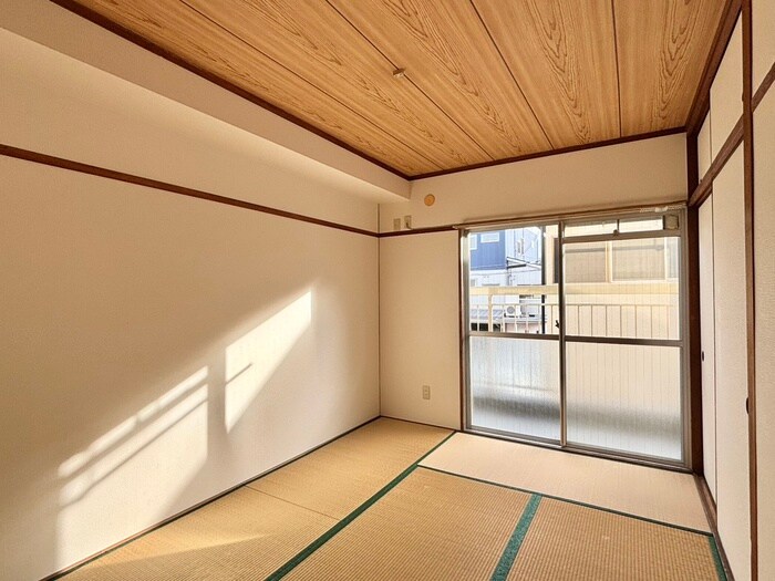 物件内観写真18　(居室)