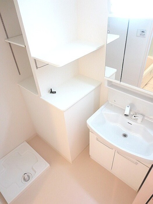 物件内観写真6　(洗面)