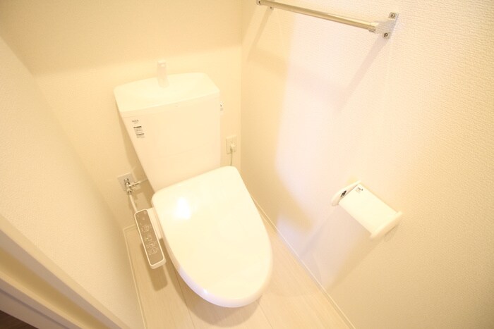 物件内観写真12　(トイレ)