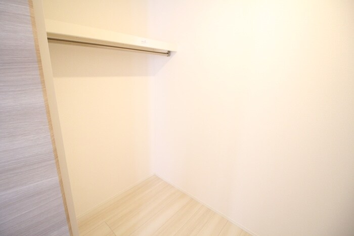 物件内観写真15　(収納)
