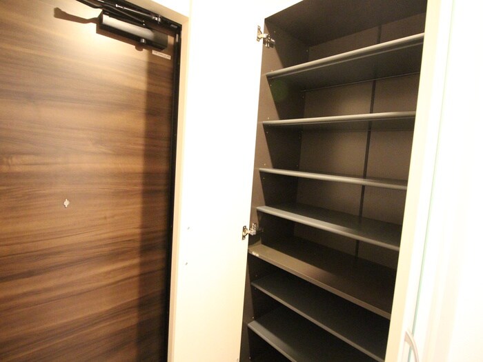 物件内観写真20　(靴箱)