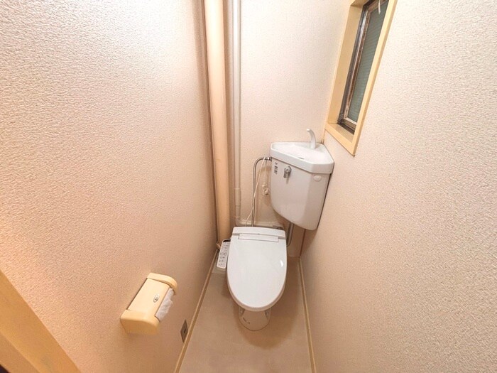 物件内観写真10　(トイレ)