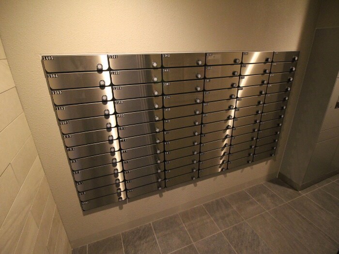 物件外観写真6　(建物設備)