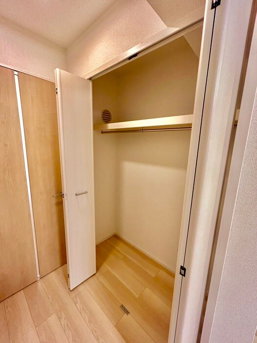 物件内観写真15　(収納)