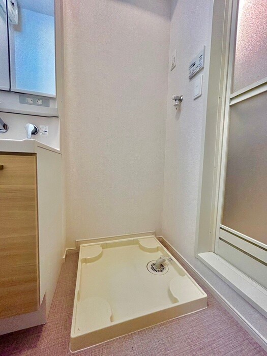 物件内観写真19　(洗濯機置場)