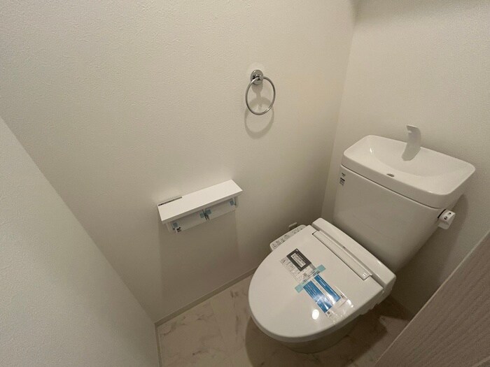 物件内観写真7　(トイレ)