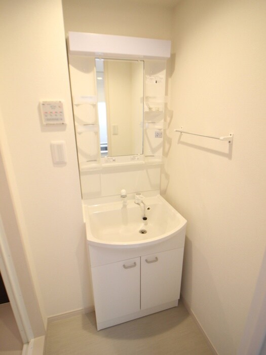 物件内観写真10　(洗面)