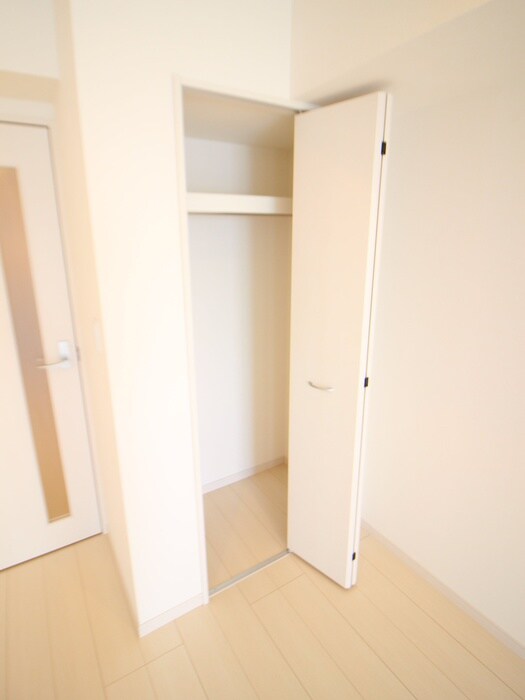 物件内観写真11　(収納)