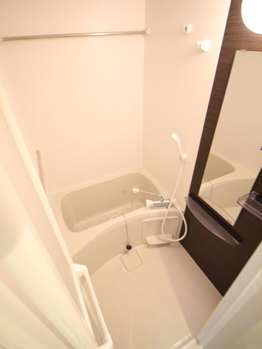 物件内観写真12　(バス／シャワールーム等)
