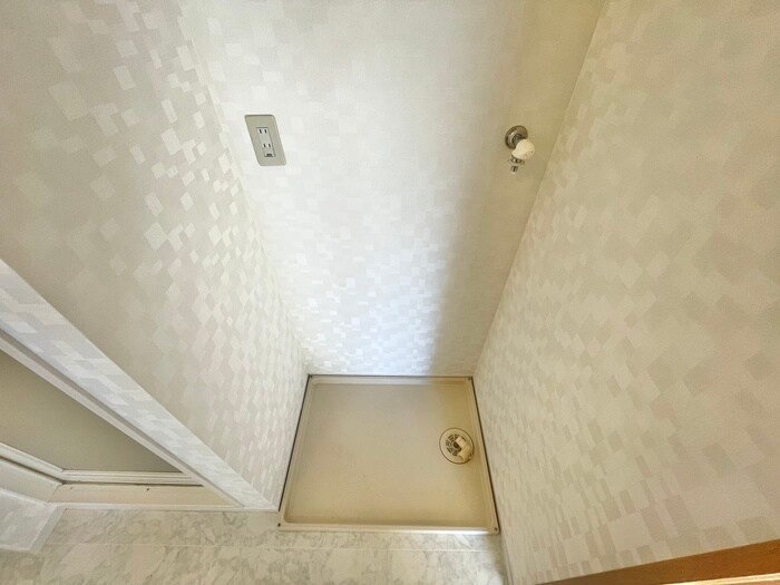 物件内観写真19　(洗濯機置場)