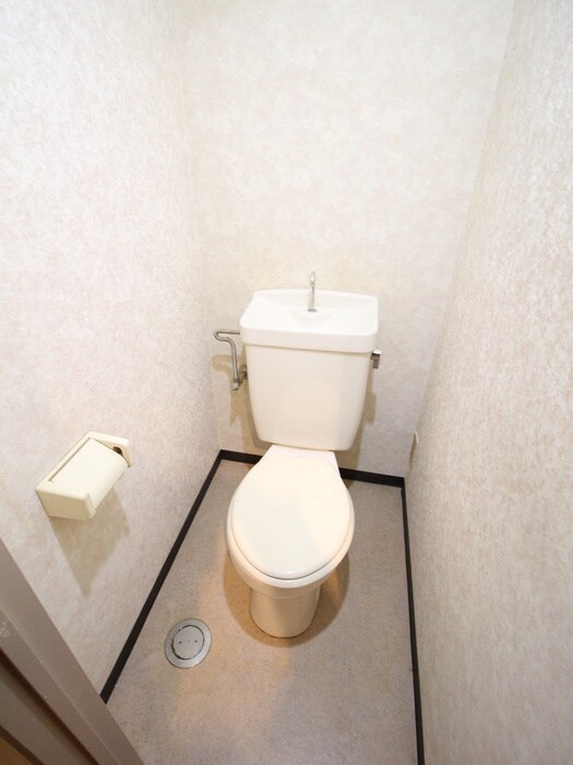 物件内観写真16　(トイレ)