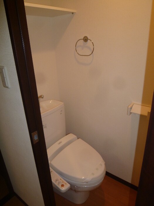 物件内観写真10　(トイレ)