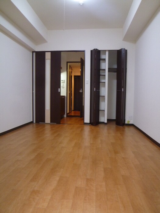 物件内観写真11　(居室)