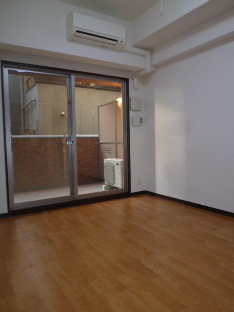 物件内観写真15　(居室)