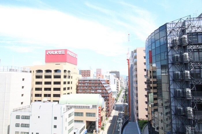 物件内観写真17　(室内からの展望)