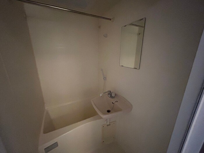 物件内観写真11　(洗面)