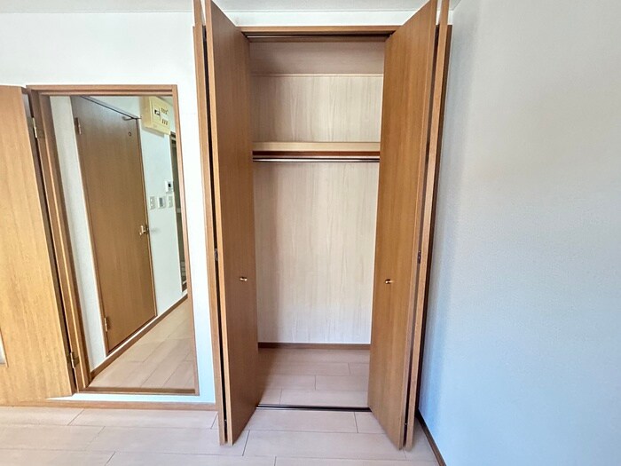 物件内観写真12　(収納)