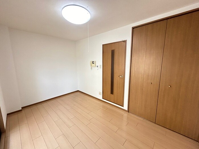 物件内観写真19　(居室)