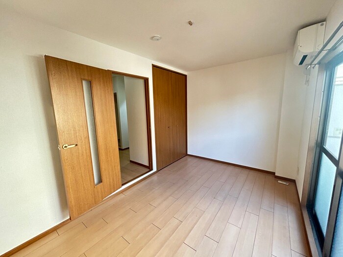 物件内観写真19　(居室)