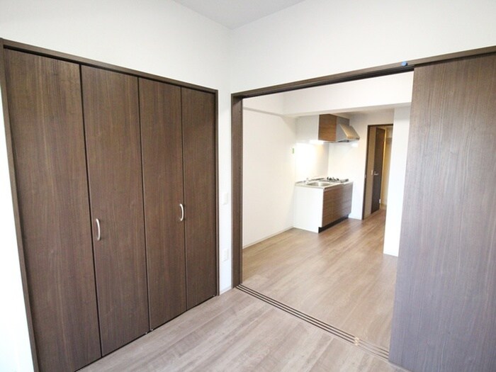 物件内観写真9　(居室)