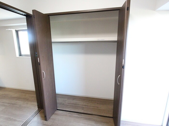 物件内観写真10　(収納)