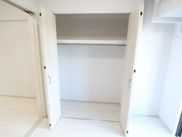 物件内観写真10　(収納)
