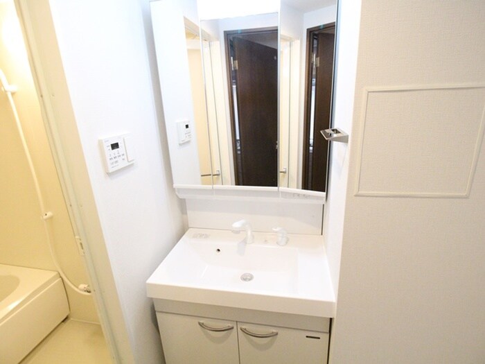 物件内観写真13　(洗面)