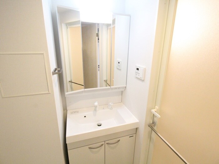 物件内観写真13　(洗面)