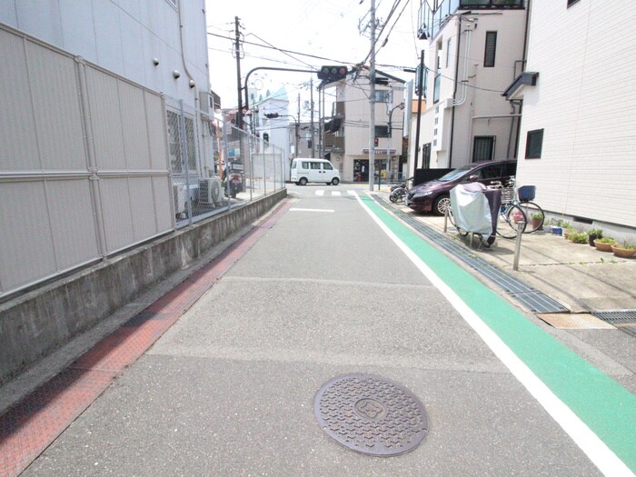 物件外観写真6　(周辺環境)