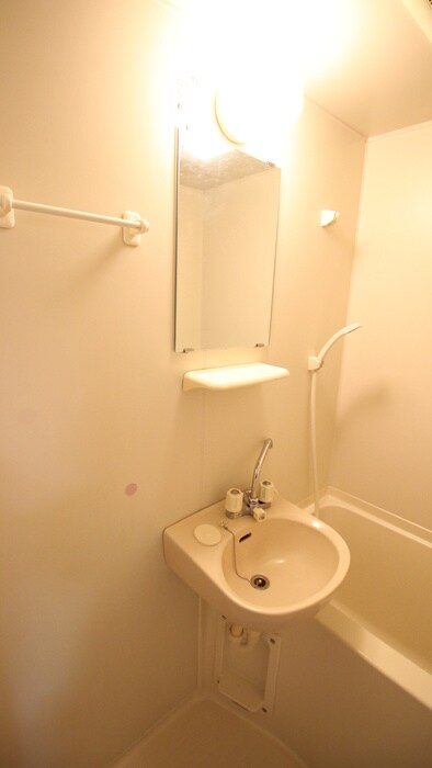 物件内観写真11　(洗面)