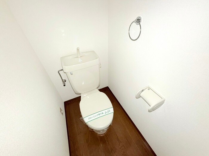 物件内観写真12　(トイレ)