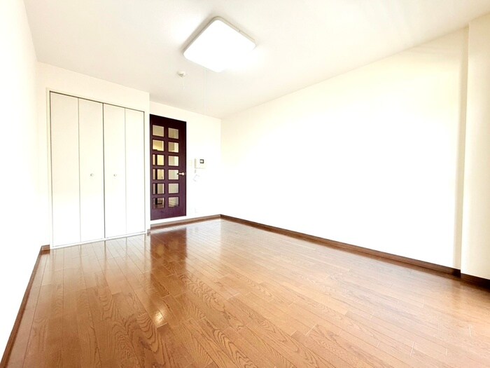 物件内観写真13　(居室)