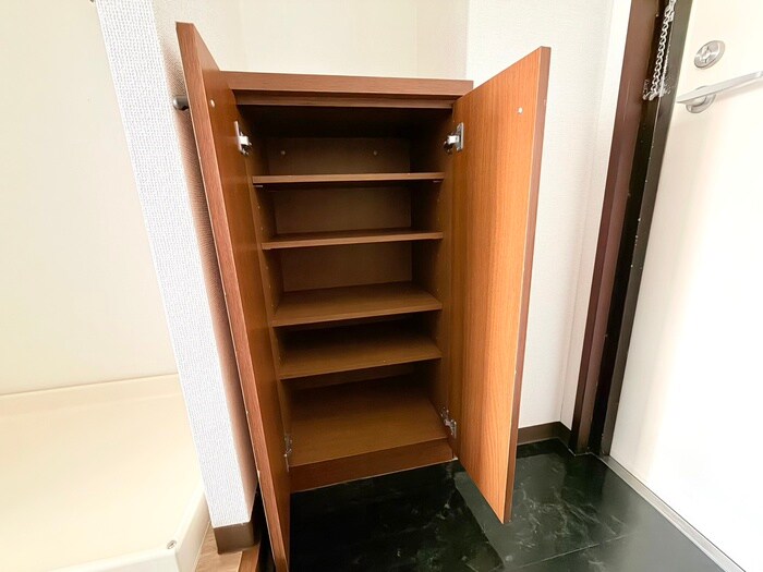 物件内観写真16　(靴箱)
