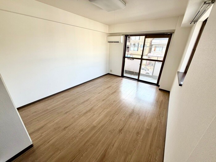 物件内観写真19　(居室)