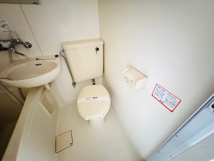 物件内観写真11　(トイレ)