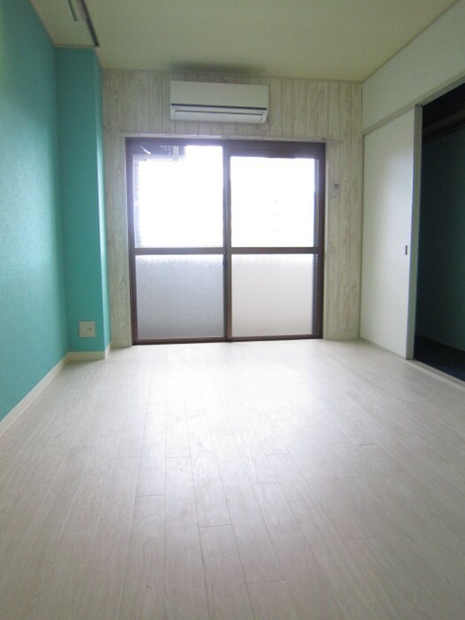 物件内観写真5　(居室)