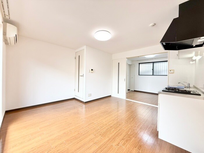 物件内観写真8　(居室)