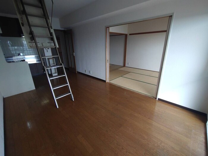 物件内観写真7　(居室)